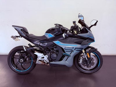 2024 CFMOTO 450 SR S CFMOTO 450 SRS