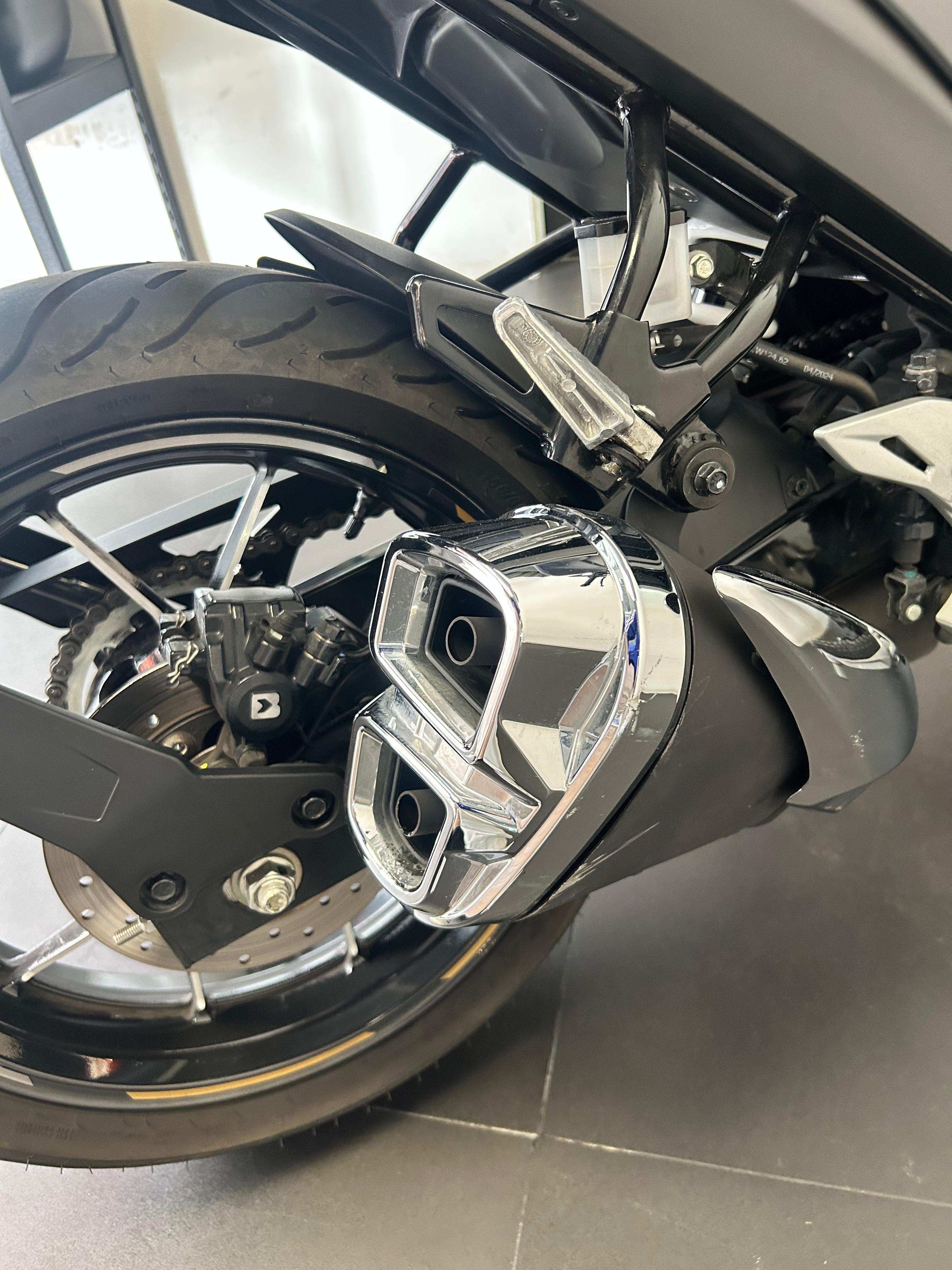 2025 Suzuki Motos GIXXER SF 250 GIXXER SF 250