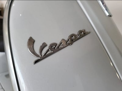 2022 PIAGGIO VESPA VXL NAPOLI Base