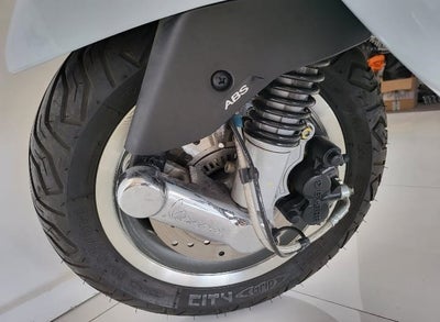 2022 PIAGGIO VESPA VXL NAPOLI Base