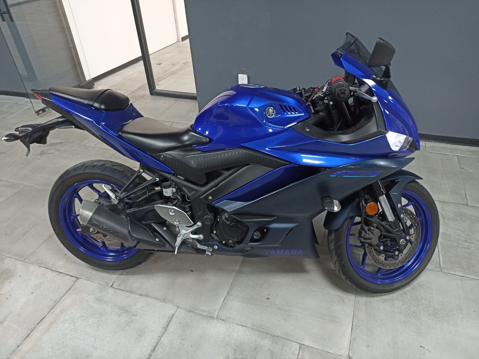 2023 YAMAHA YFZ R3 Base